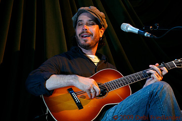 Danny Schmidt workin' it.